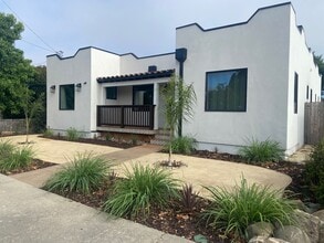 Building Photo - South St