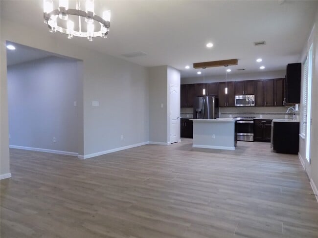 Building Photo - 3702 Aubergine Springs Ln