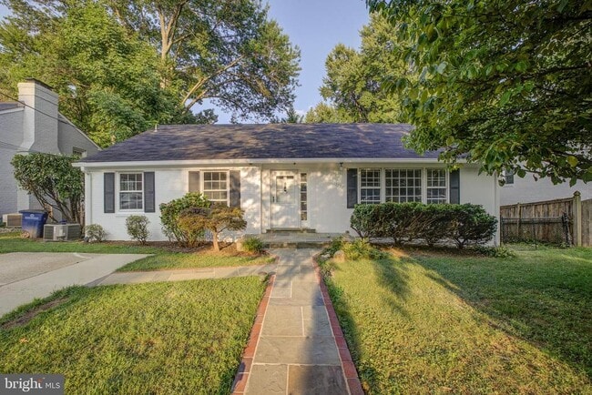 Building Photo - 9603 Wadsworth Dr
