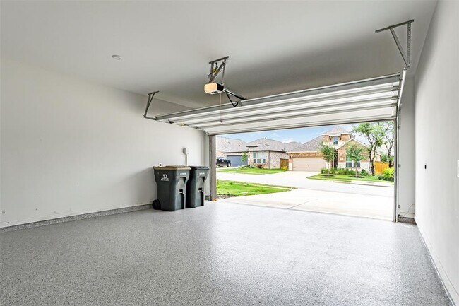 Building Photo - 228 Barton Oak Trl