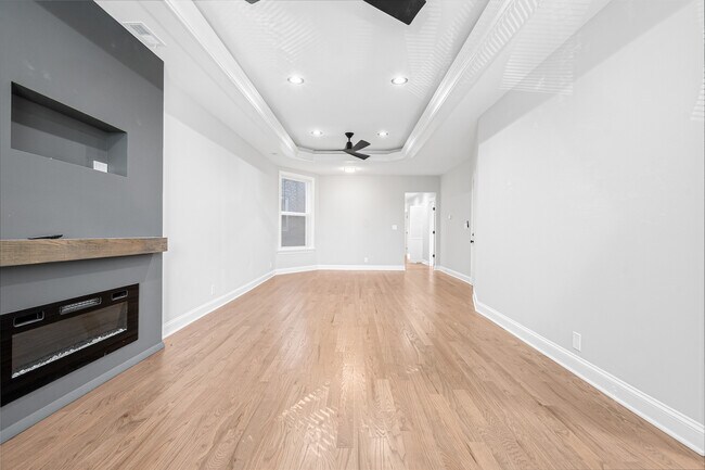Building Photo - 1442 N Kedzie Ave