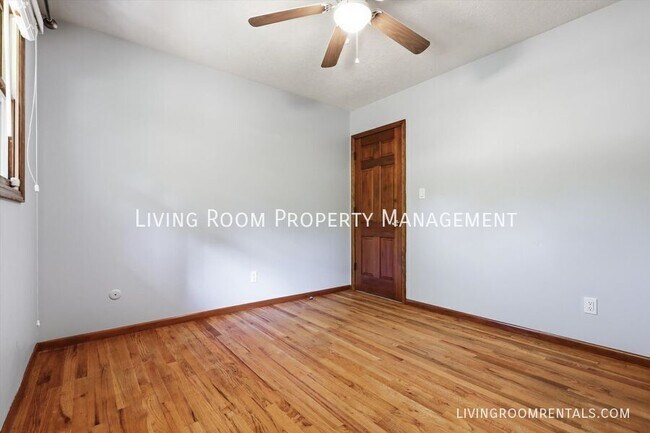Building Photo - 6550 Beam St