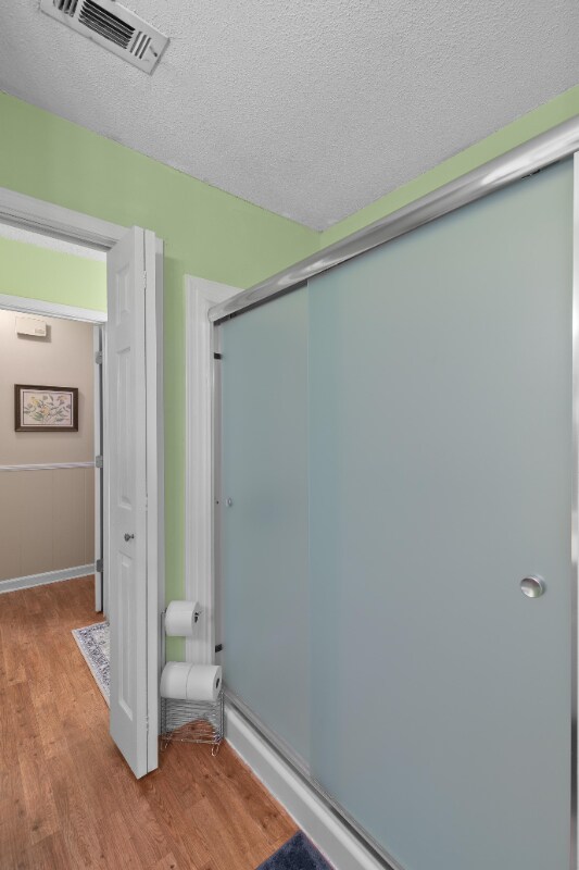 Building Photo - 202 Peartree Cir