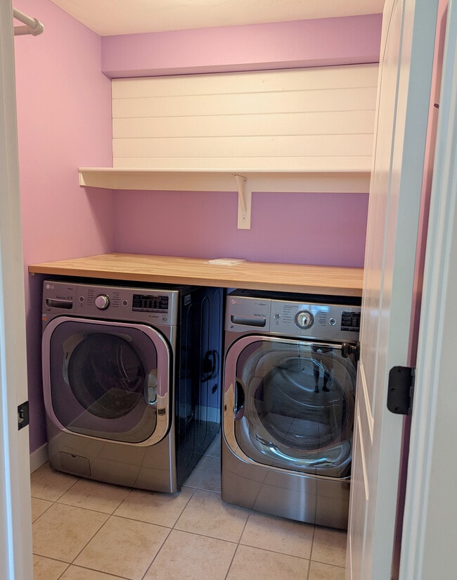 Building Photo - 7514 Lucca Ct