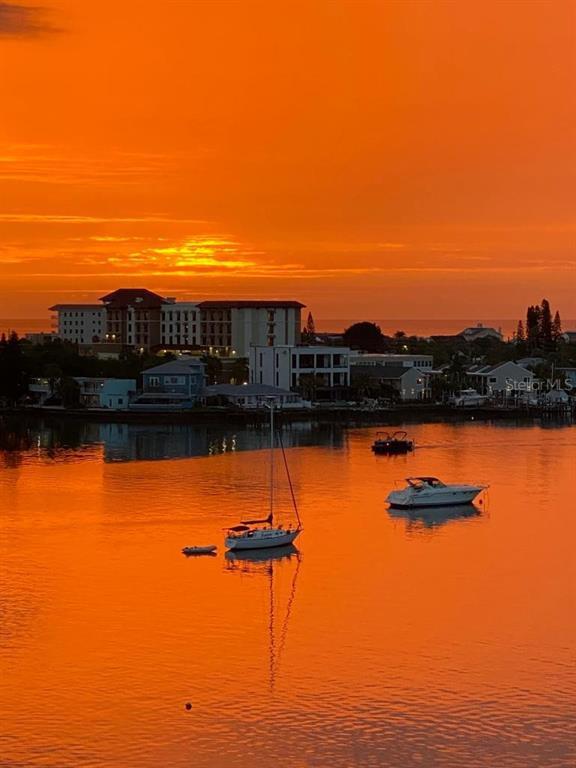 Building Photo - 610 Island Way