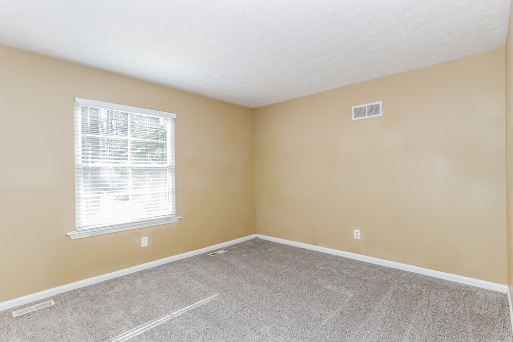 Building Photo - 6761 Timbers E Dr