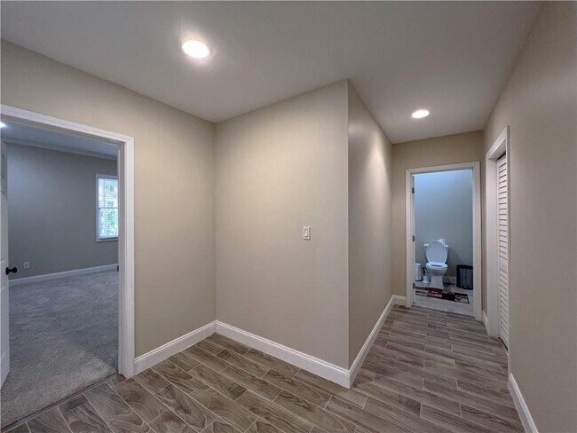Building Photo - 2210 Bryant Pl Ct