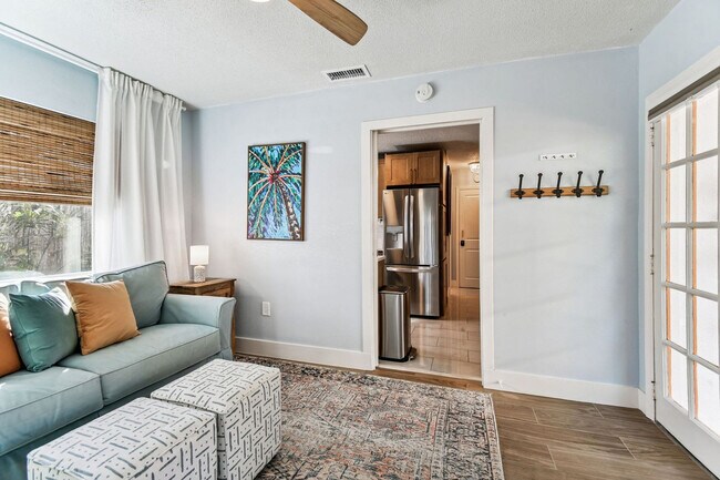 Building Photo - 11250 2nd St E