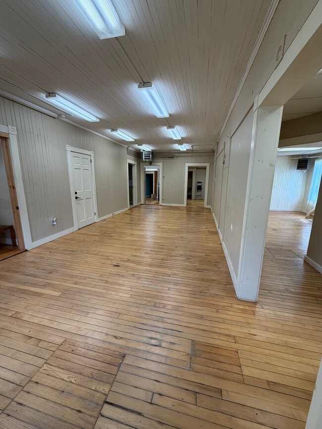 Building Photo - Lane Apartments