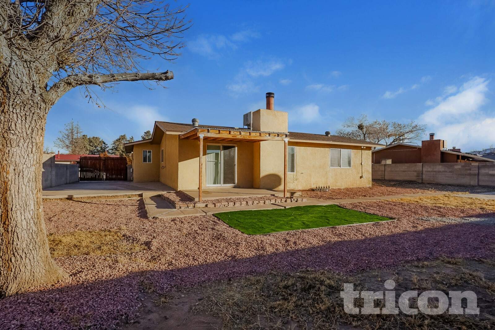 Building Photo - 5208 Territorial Rd NW