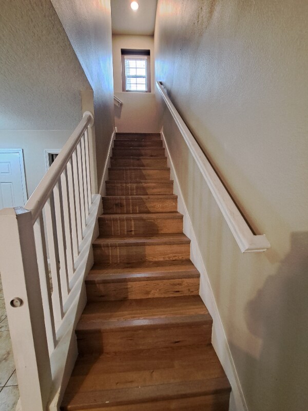 Building Photo - 2527 Aventurine St