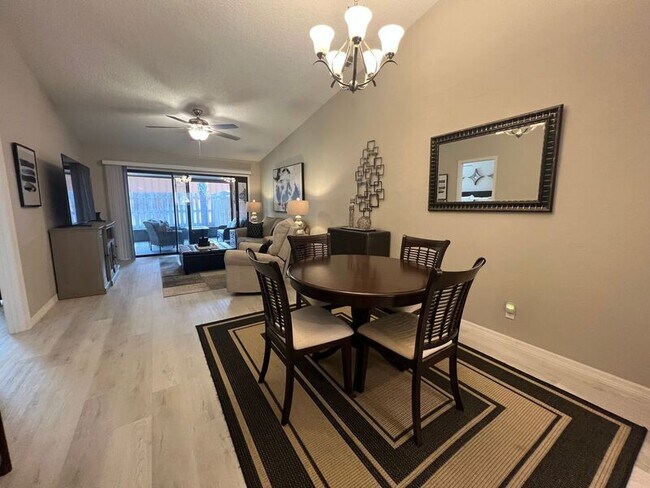 Building Photo - 44 Park Pl