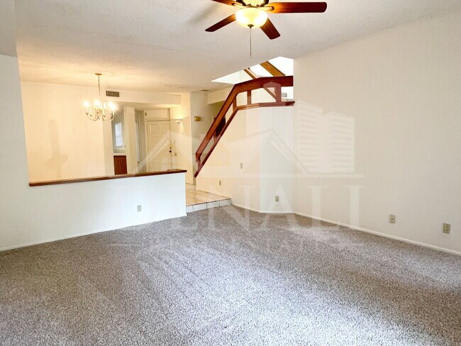 Building Photo - 10019 E Mountain View Rd