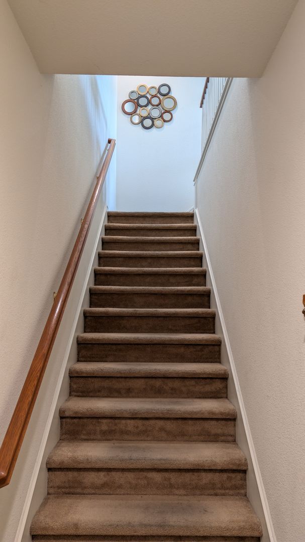 Building Photo - WELCOME HOME! Available 2 Bedroom 2 Bath Located in Elk Grove! Contact us today!!!