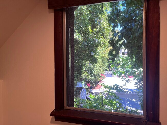 Building Photo - 507 Ashland Ave