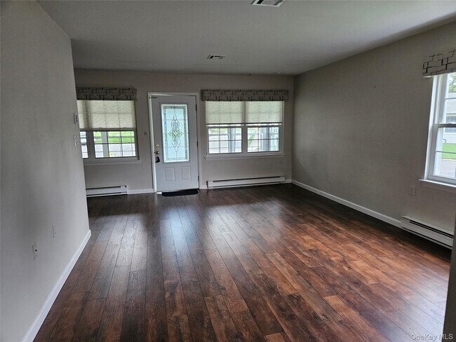 Building Photo - 232 Blackpool Ct