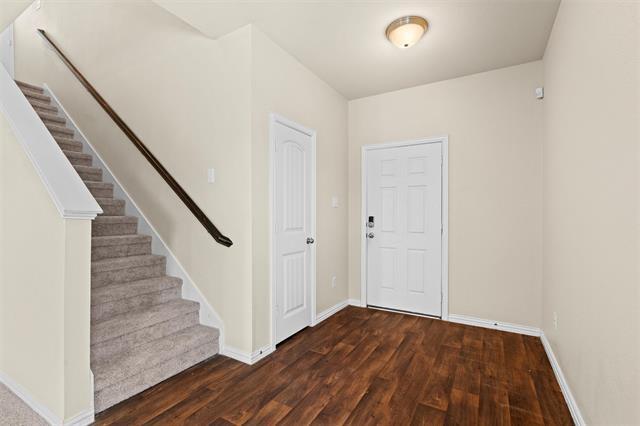 Building Photo - 1412 Glen Garden Dr