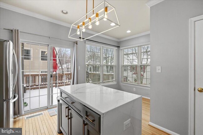 Building Photo - 5317 Chieftain Cir