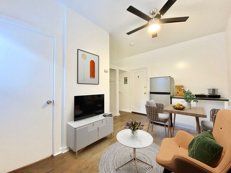 Interior Photo - Gem Glendale - Gem Glendale LLC