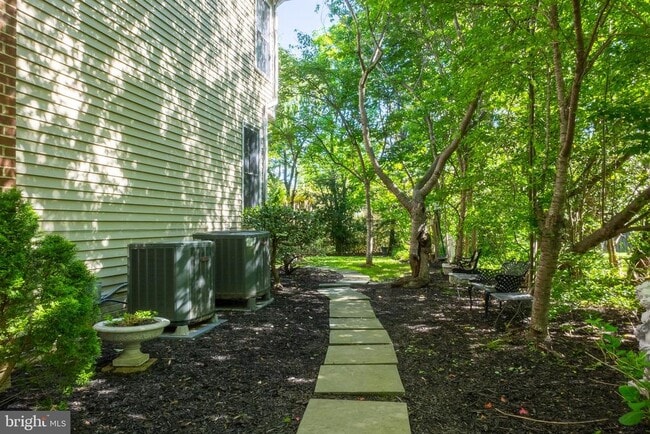 Building Photo - 4705 Rippling Pond Dr