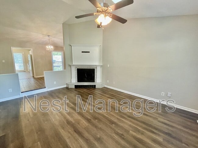 Building Photo - 820A Anarine Rd