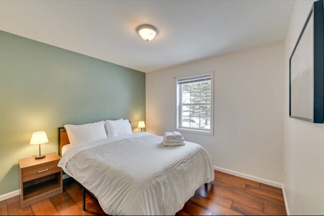 Building Photo - 38 Fawn Ln