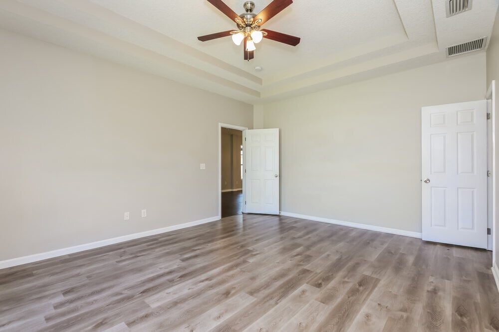 Building Photo - 11505 Oaklawn Rd