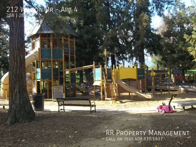 Building Photo - 212 Wilton Dr