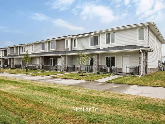 Primary Photo - 2342 SE Chayse Ln