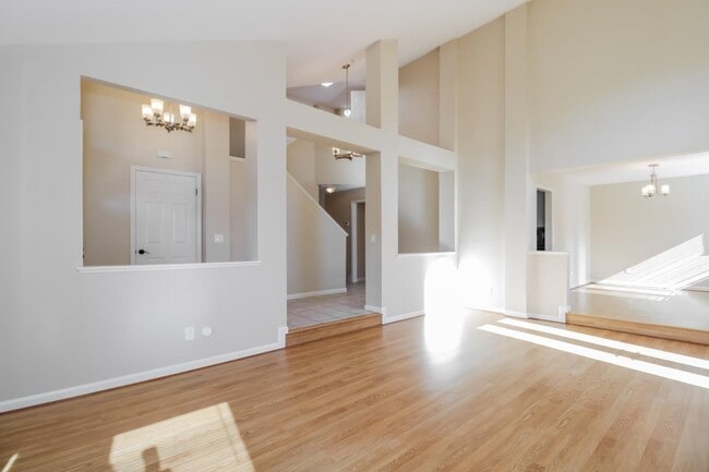 Building Photo - 412 Wood Hollow Dr