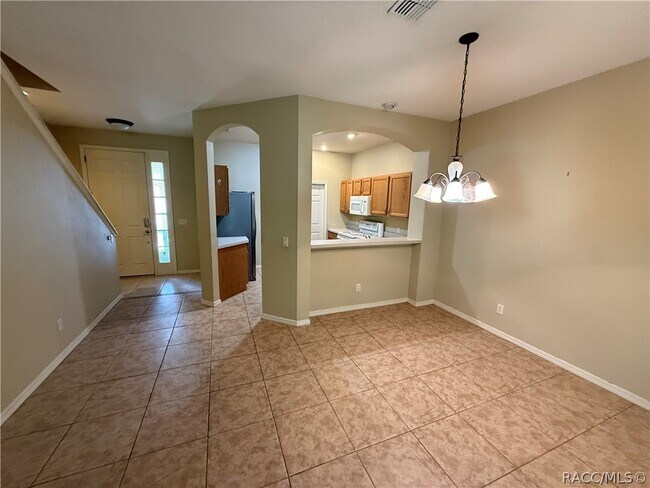 Building Photo - 1658 W Spring Meadow Loop