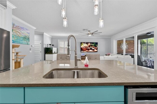 Building Photo - 7504 Lantern Park Ave