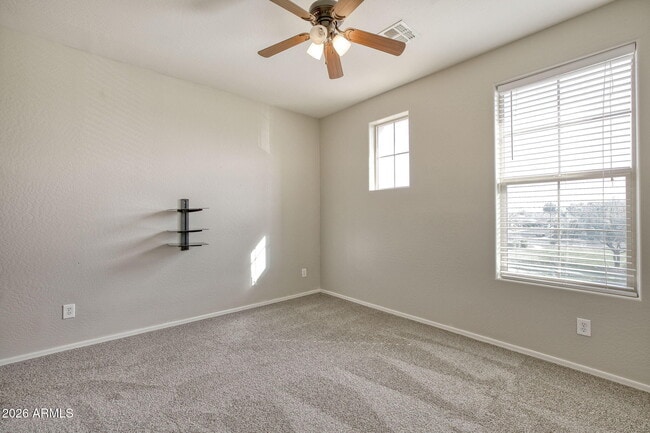 Building Photo - 13718 N 150th Dr