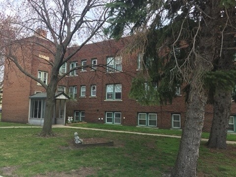 Building Photo - 22044 Park St