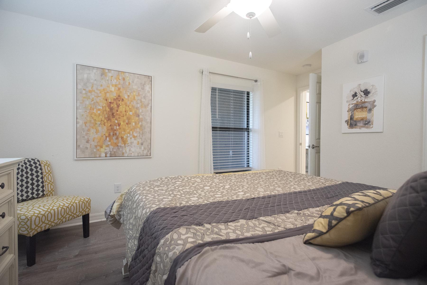 Building Photo - 5557 Palmer Cir