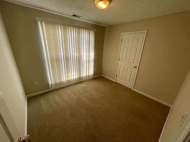 Building Photo - Rolling Ridge Home For Rent