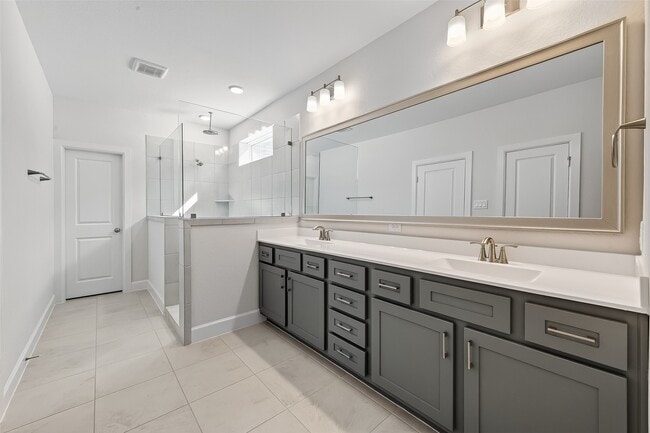 Building Photo - 3350 City Heart Ave