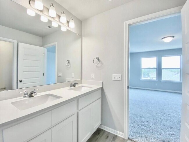 Building Photo - 2525 Pecan Island Dr