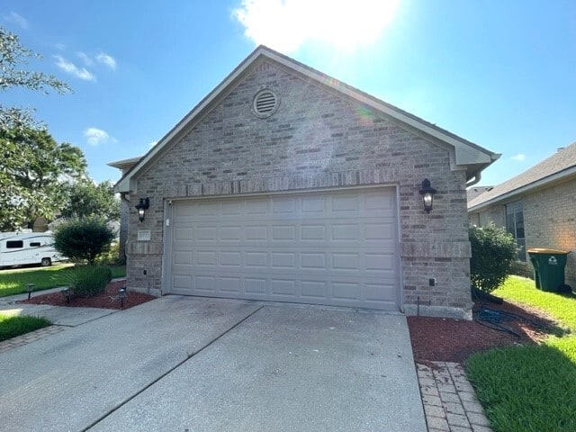 Building Photo - 1422 Sweet Stone Ct