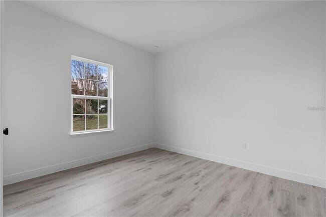 Building Photo - 16659 SW 21st Avenue Rd