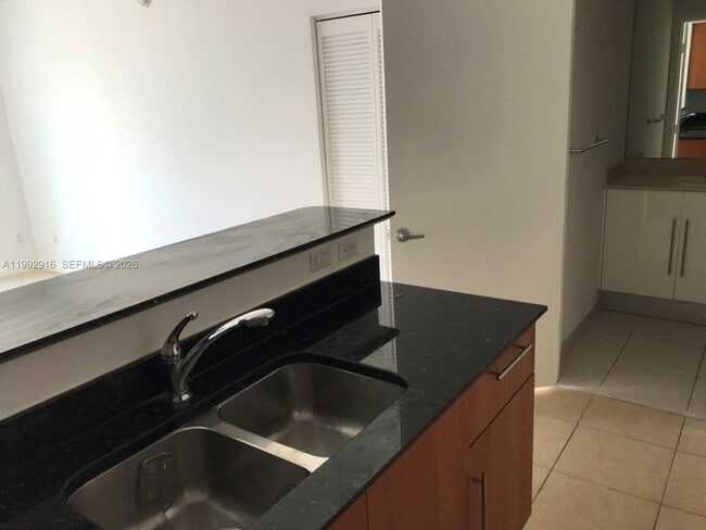 Building Photo - 335 S Biscayne Blvd