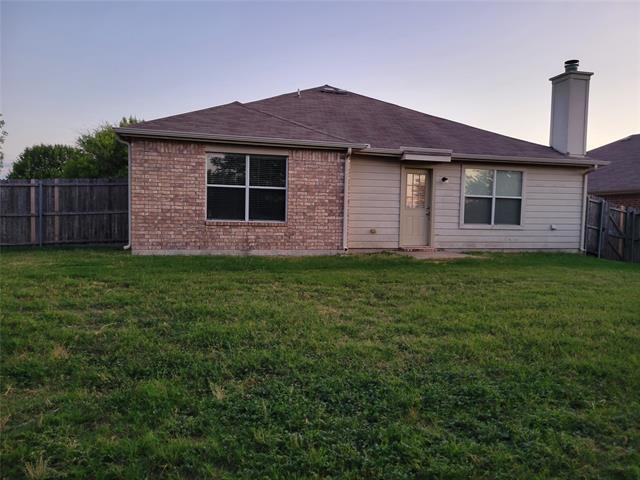 Building Photo - 703 River Run Dr