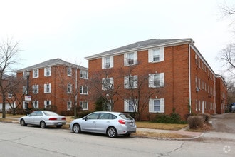 Building Photo - 1512-1522 Central St