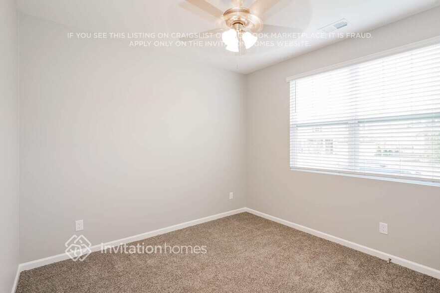 Building Photo - 5112 Owens Ln