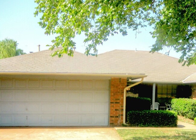 Building Photo - 101 Sahoma Terrace