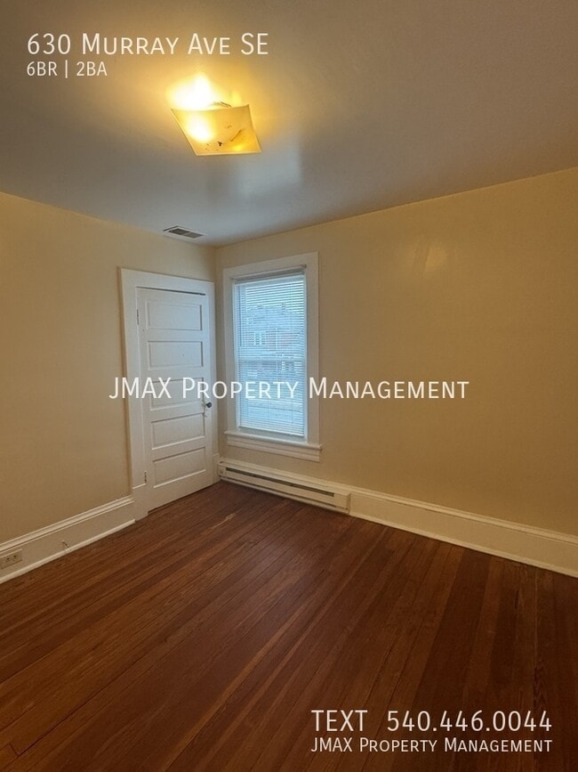 Building Photo - 630 Murray Ave SE