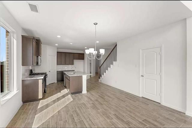 Building Photo - 3100 Leatherwood Ln