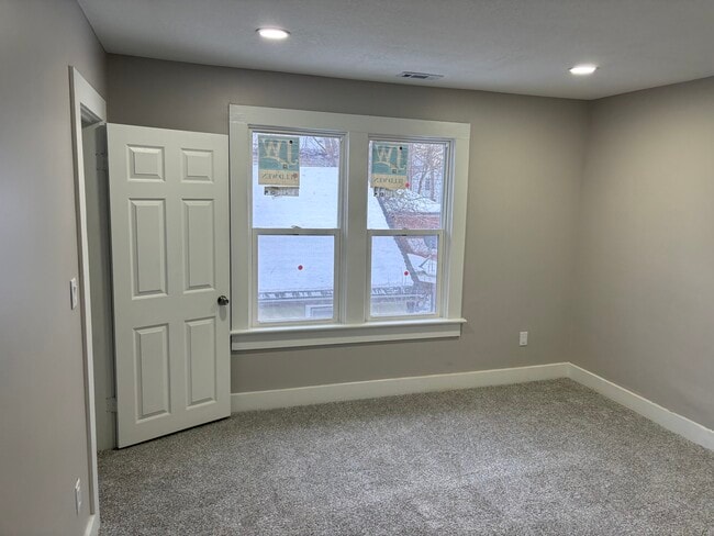 Building Photo - 2136 Miner St