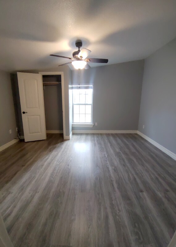 Building Photo - 25745 Dulaney St