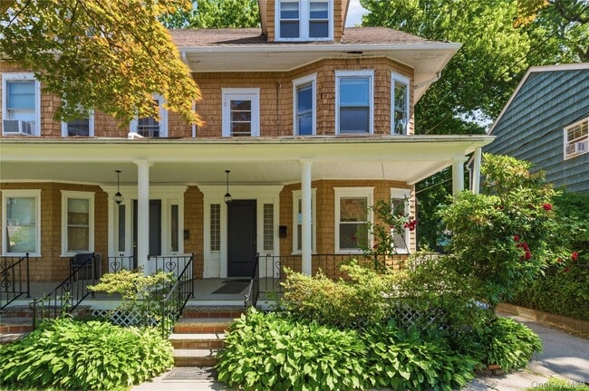 Building Photo - 82 Quinby Ave